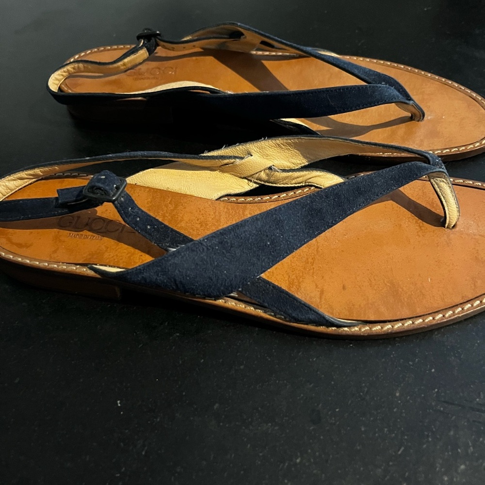 Gucci Women’s Navy Suede Sandals - Picture 3 of 5